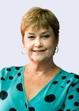 IZA MENEZES
