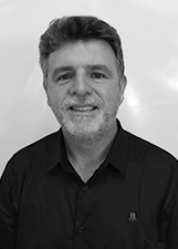 CLAUDIO FLORES