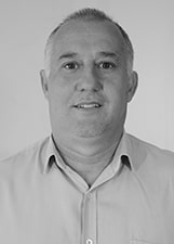 FERNANDO VILELA