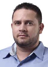 ROGÉRIO MENDES