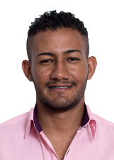 ANDRÉ  ESPORTES