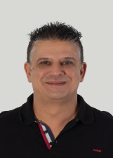 ADRIANO DE SÁ