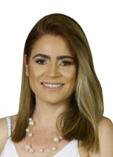 LAURA ENFERMEIRA