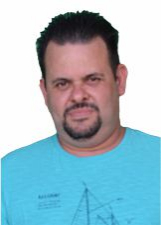 EDUARDO BORGES