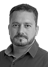 HENRIQUE REZENDE