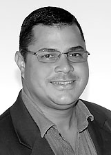 ALEX AQUINO