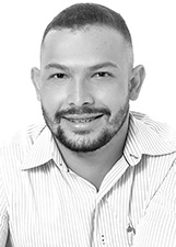 ALEXANDRE ARAÚJO
