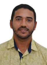 LEANDRO BARCELAU