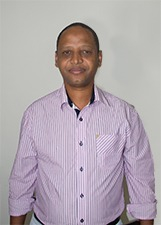 MÁRCIO ROBERTO