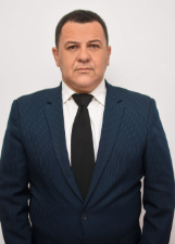 ARI SANTOS