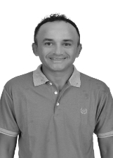 ELTON LIRA