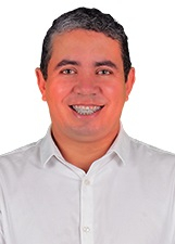 ADRIANO DINIZ