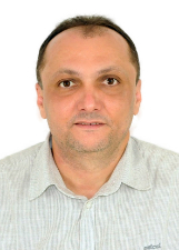 DR. RICARDO VALÕES