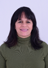 CRÉLIA ALVES DE LIMA