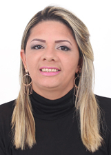 CRISTIANE ARAÚJO