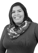 JULIANA PONTES