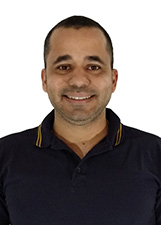 HOMEM DO CHAPÉU