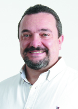 LUCIANO MENDES