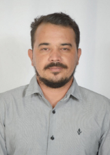 ELTON CHARLES PEREIRA