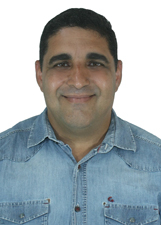 ADRIANO AZEVEDO