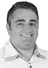 ALEXANDRO ESTEVES