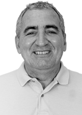 ROBERTO FREITAS