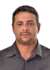 GILMAR MOURA