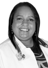 ENFERMEIRA ALINE CRUZ