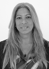 PROFESSORA SIMONE LOMEU
