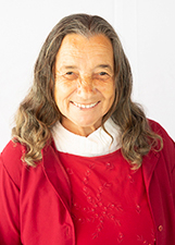 CLEMÊNCIA SIQUEIRA