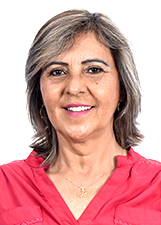 ELAINE OLIVEIRA
