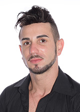 DOUGLAS LEANDRO