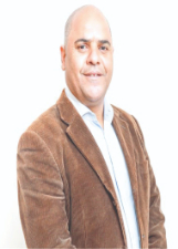 DAVID E. L. SOARES
