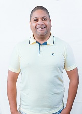 ADRIANO PRATES