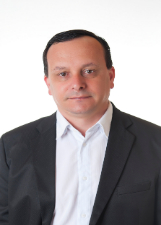 PROFESSOR ANGELO CRUZ