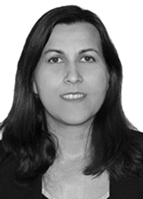 CLÁUDIA COSTA