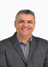 CARLOS MAGNO