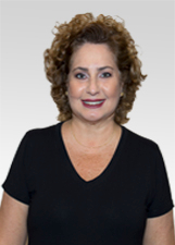 TÂNIA GUIMARÃES