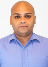 DANIEL OLIVEIRA