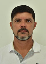 ARI DOMICIANO