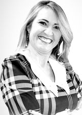 DRA ELIZABETH ARAÚJO