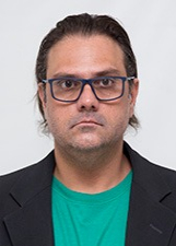 MÁRCIO LARA