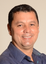 ALEX MORAES
