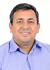 CLAUDINHO