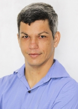 DIONE MINHOCÃO
