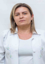 ADRIANA (ENFERMEIRA)