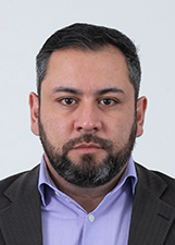 PROFESSOR ELTON CANDIDO