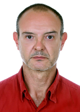 ADRIANO FRETES E MUDANÇAS
