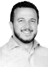 DR. JOÃO MELLO