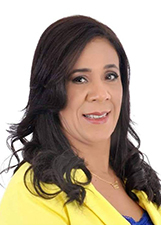 ADRIANA NEVES